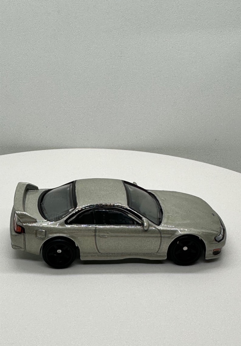 Nissan SILVIA (S14) - HKC83