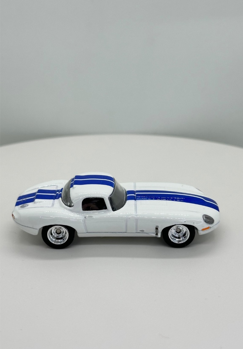 Jaguar Lightweight E-Type BLANCO - GRJ60