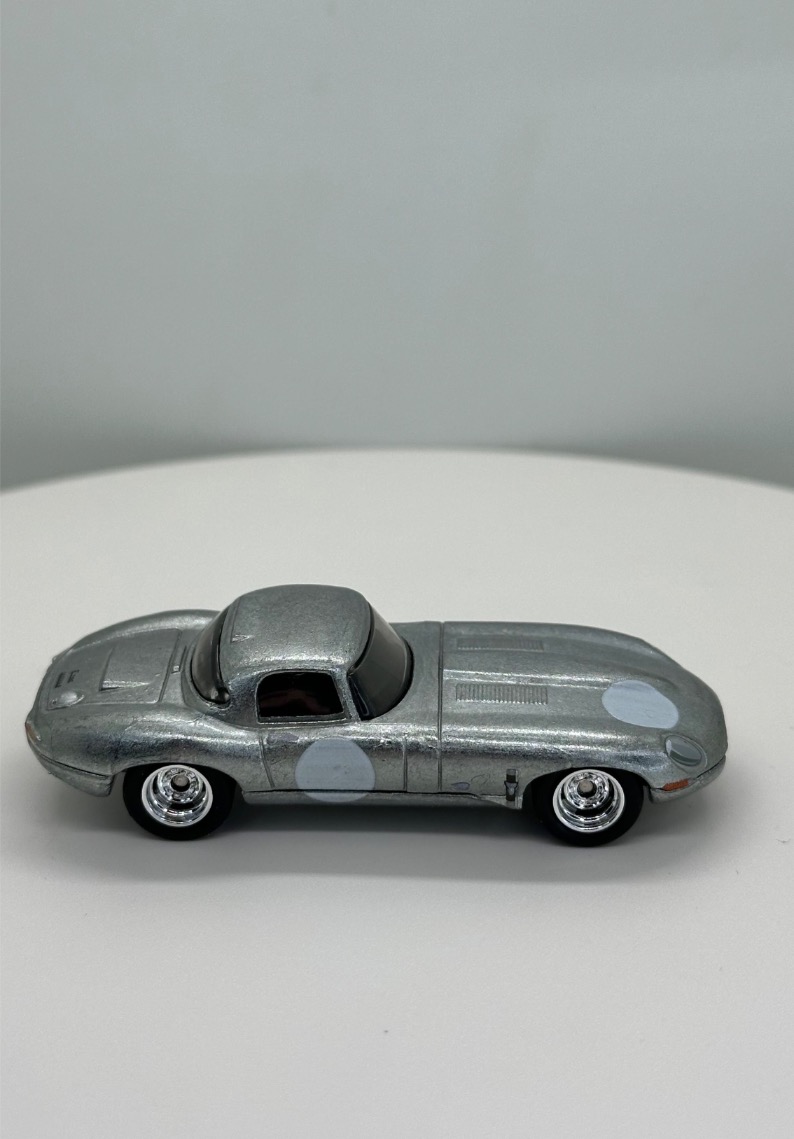 Jaguar Lightweight E-Type ZAMAC - GMH43