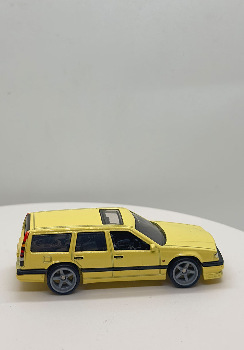 Volvo 850 Estate - GRJ67