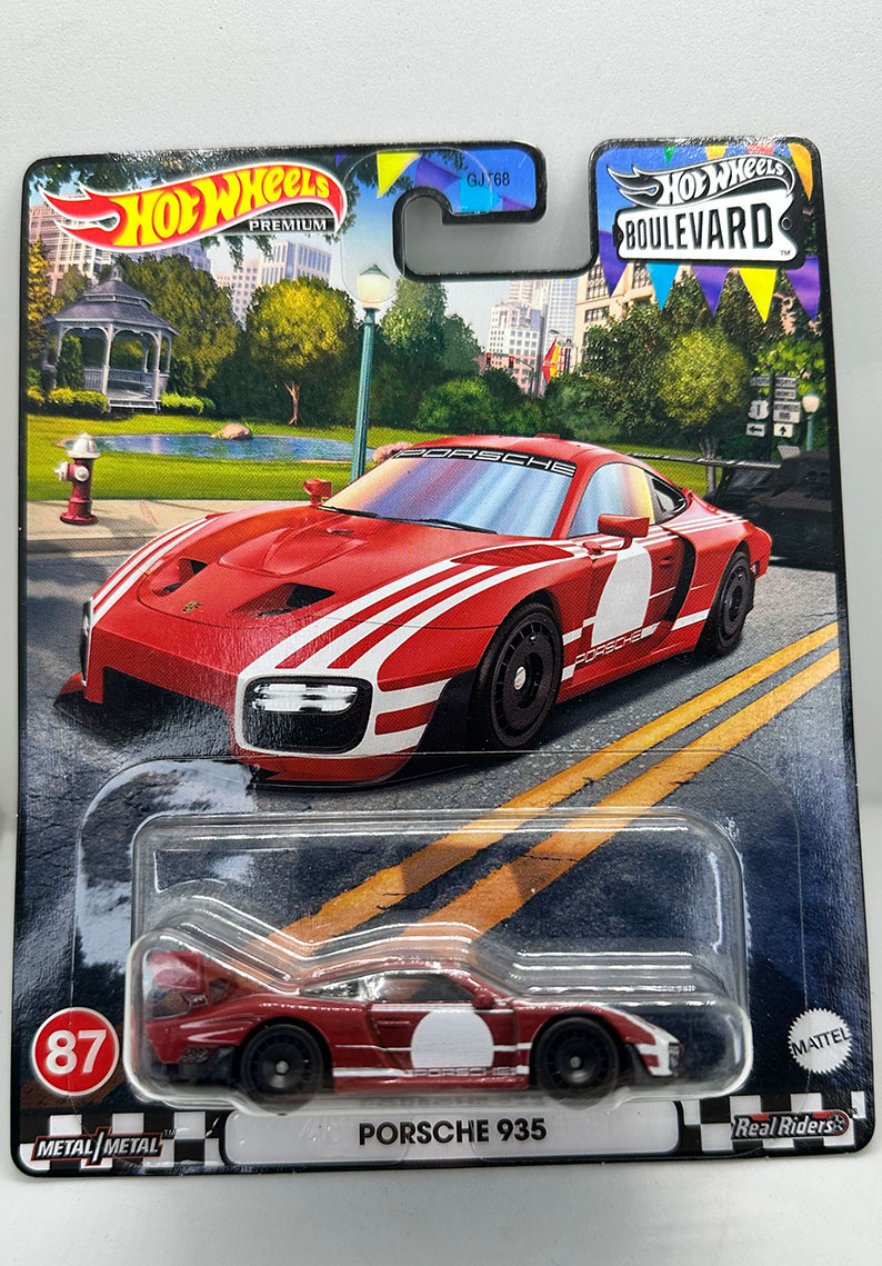 Hot Wheels Premium - Porsche 935 	HKF36