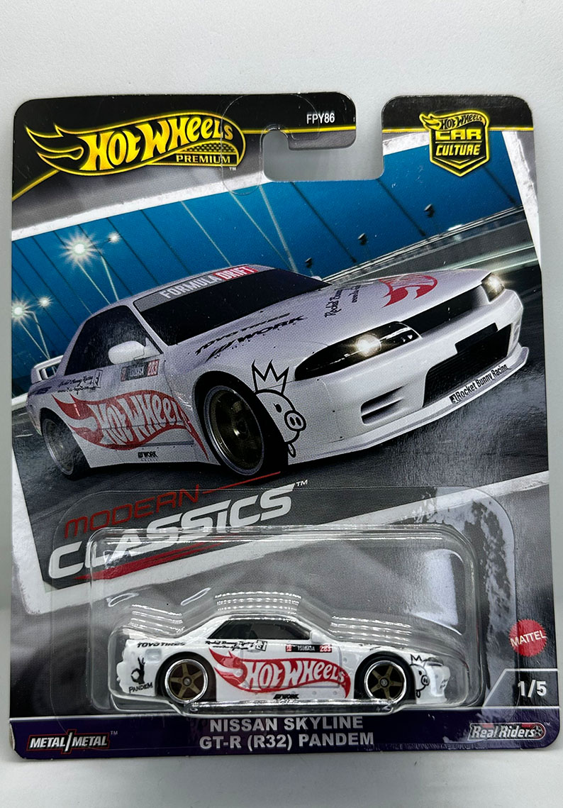 Hot Wheels Premium - Nissan Skyline GT-R (R32) Pandem 	HRV68