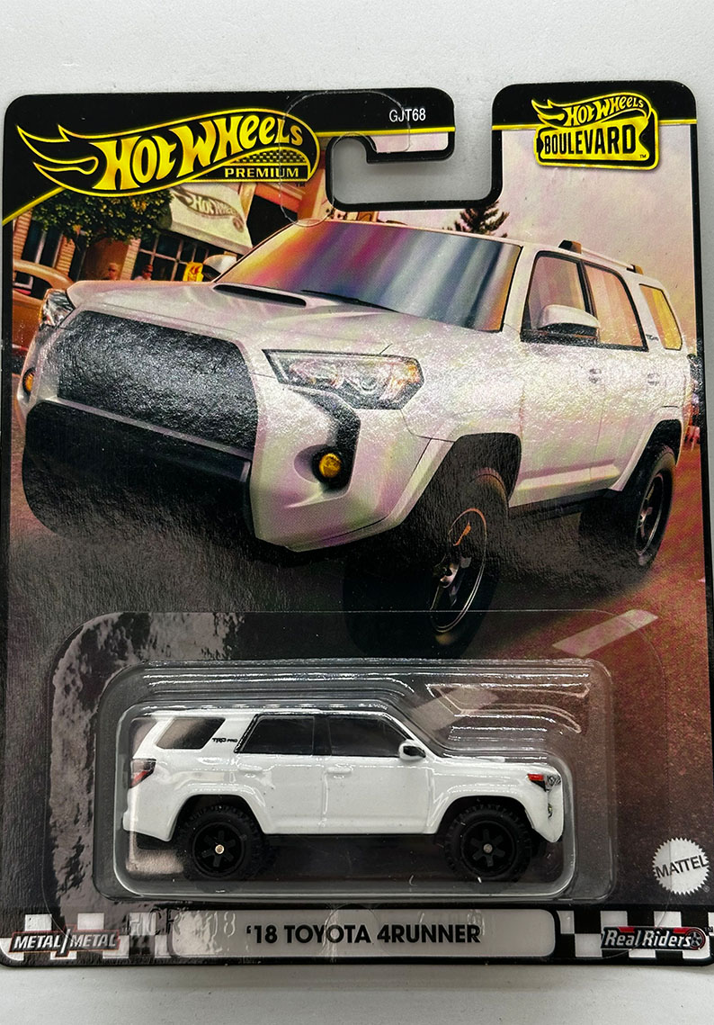 Hot Wheels Premium - 18 Toyota 4Runner GJT68