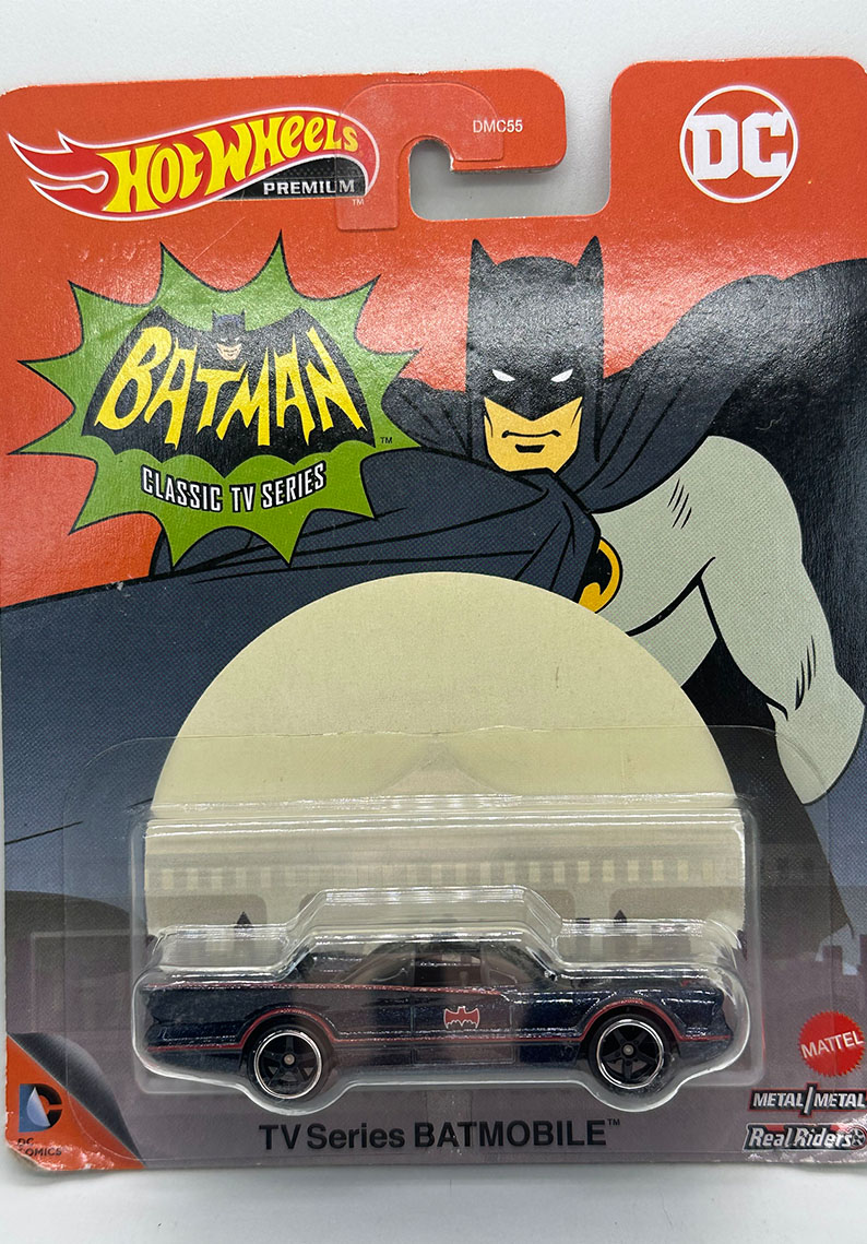 Hot Wheels Premium - TV Series Batmobile 	HCP10