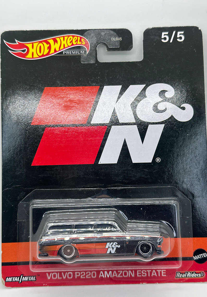 Hot Wheels Premium - Volvo P220 Amazon Estate 	HKD07