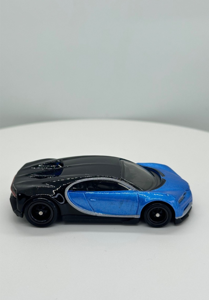 16 Bugatti Chiron - HCR54