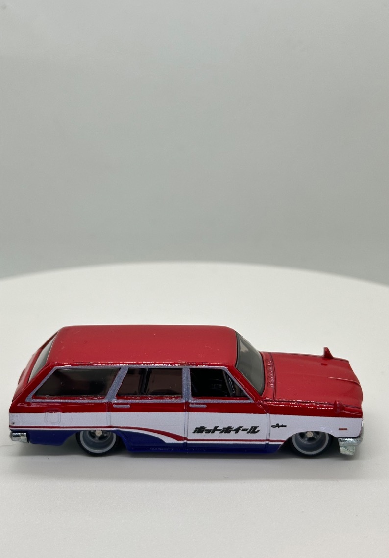 69 Nissan Skyline Van - GRJ68