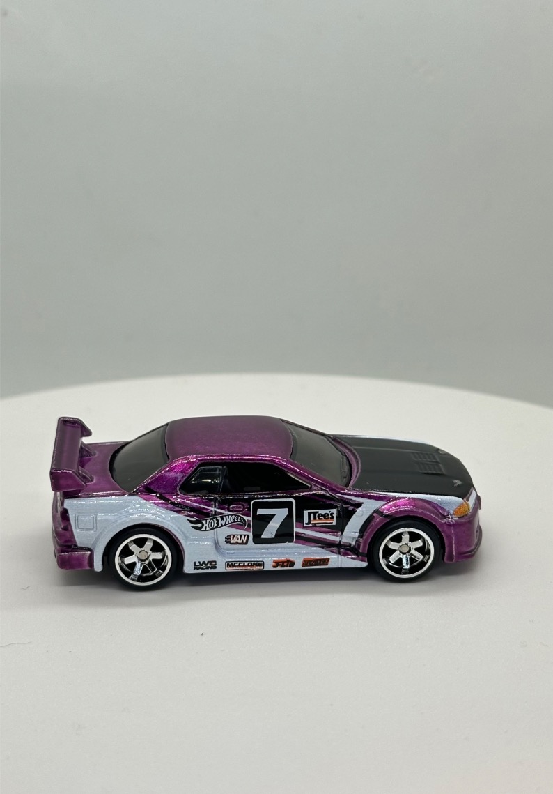 Nissan Skyline GT-R (R32) Legends Tour Special Edition - HCW06