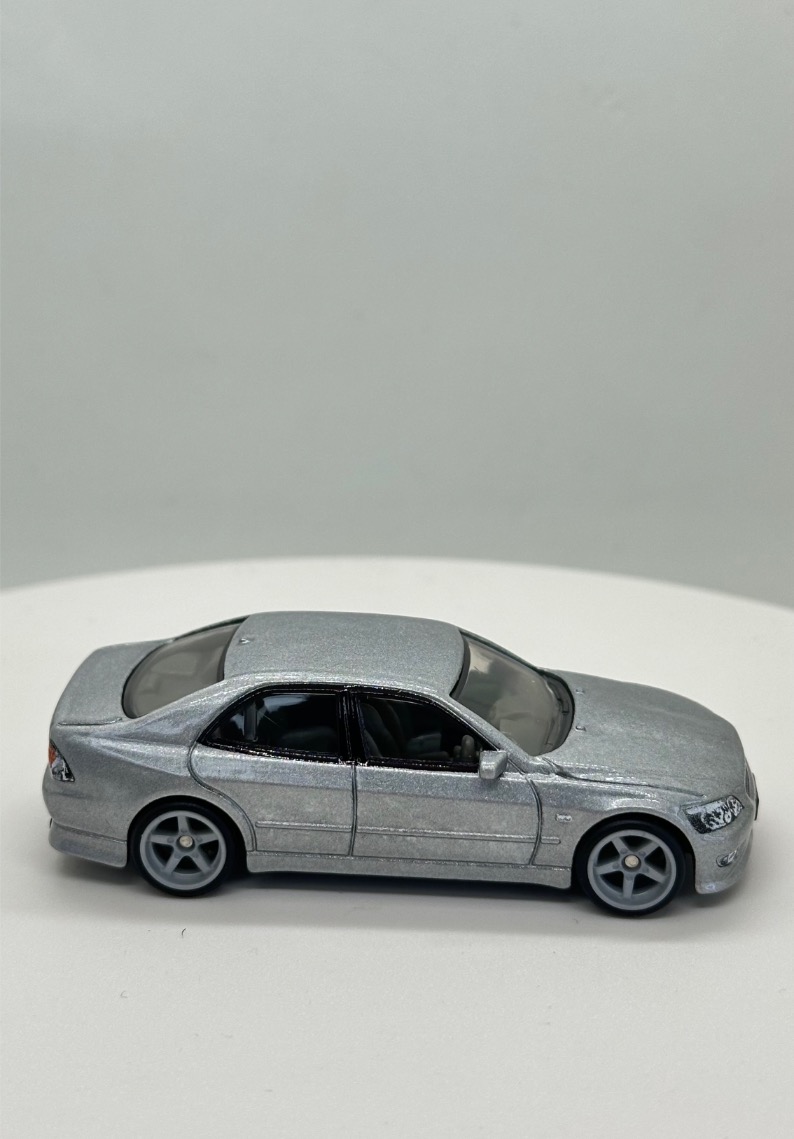 98 Toyota Altezza - HKC66