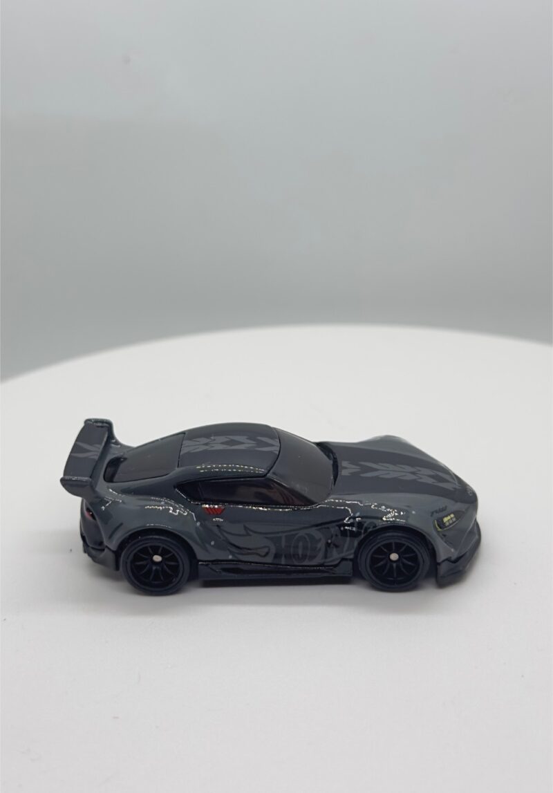 20 Toyota GR Supra GRIS - JBM05