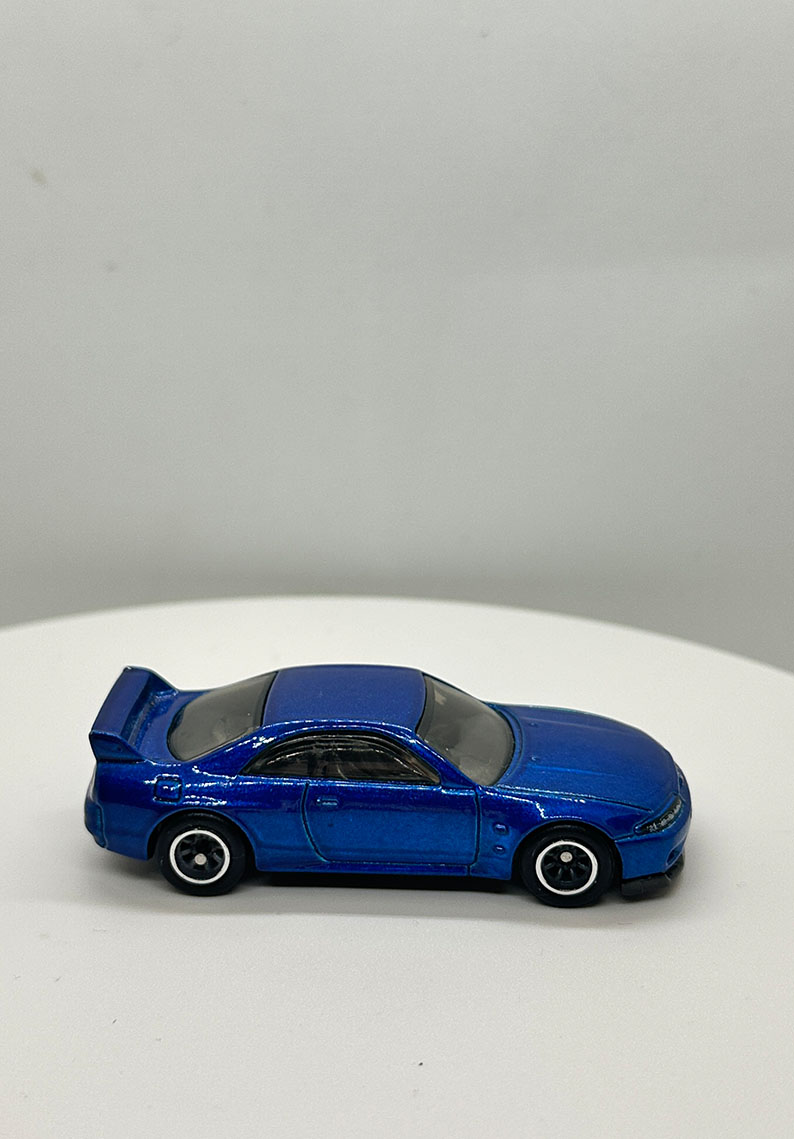 Hot Wheels - Basico - Nissan Skyline R33 - AZUL - llantas de Goma