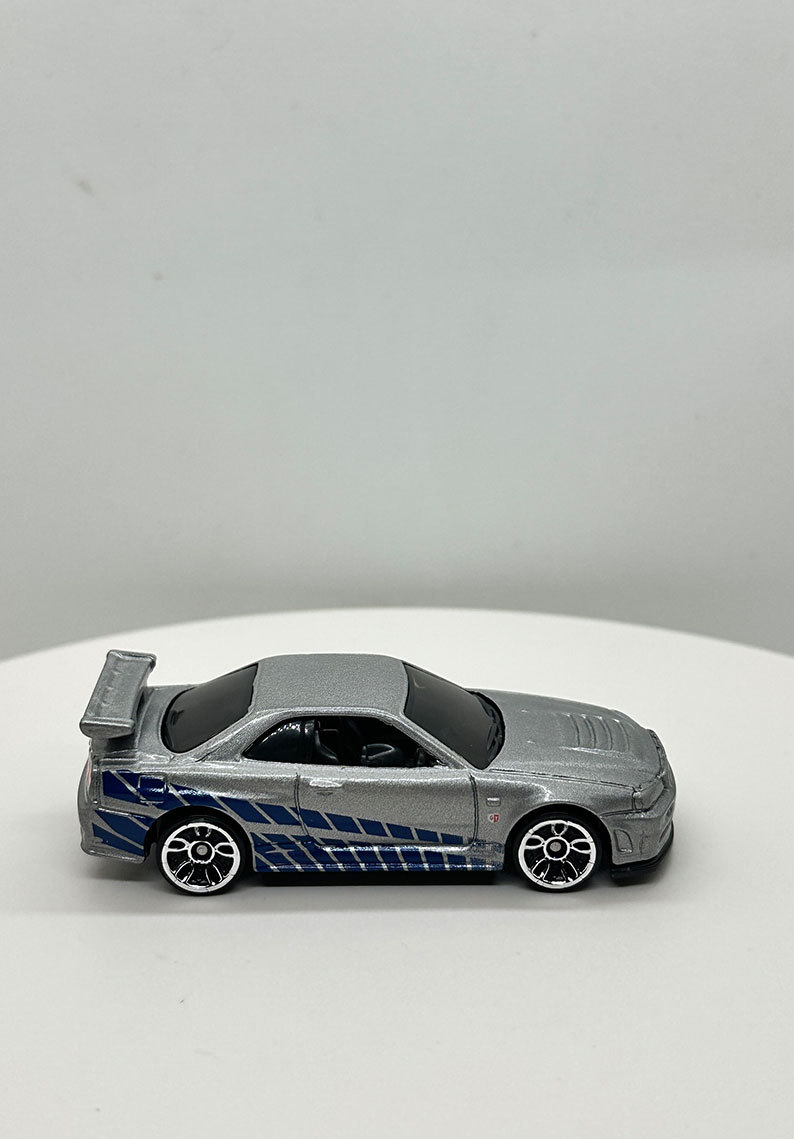 Hot Wheels - Basico - Nissan Skyline R34 - Fast and Furious