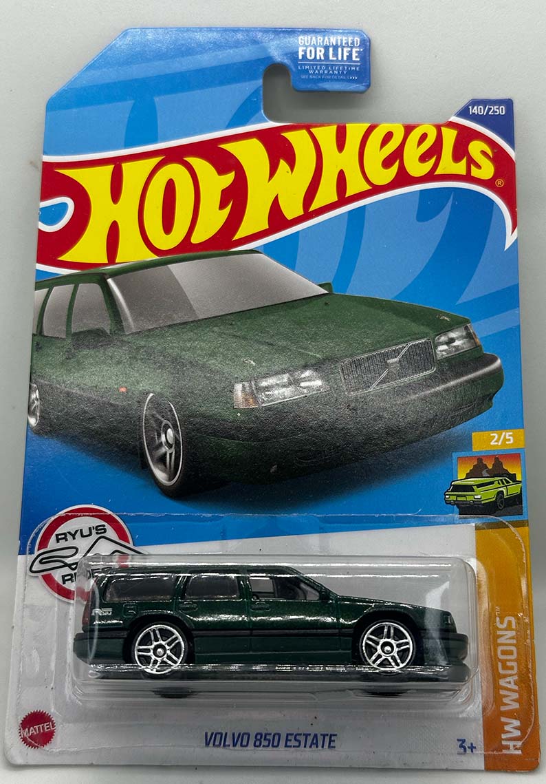 Hot Wheels - Volvo 850 Estate - HCV21