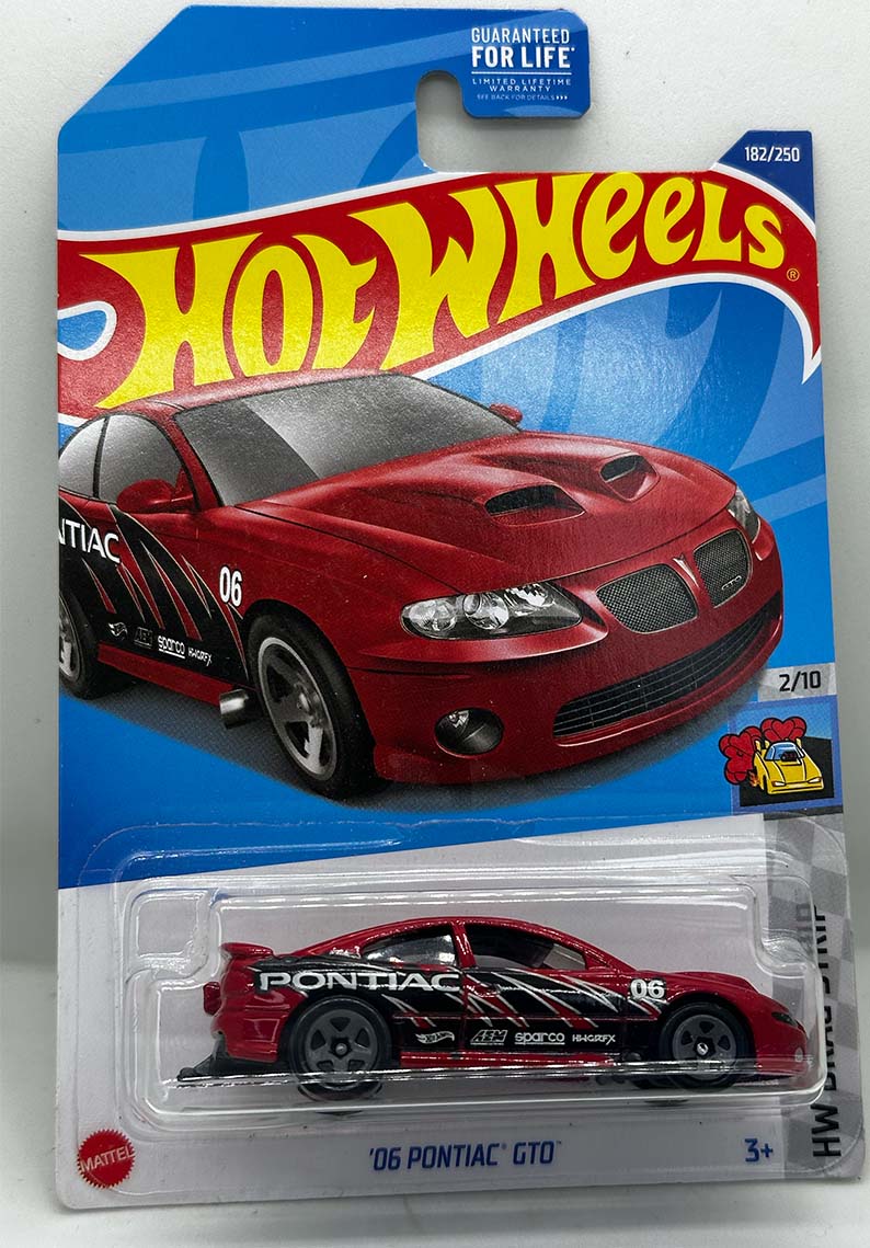 Hot wheels - 06 Pontiac GTO (Red) HCT74