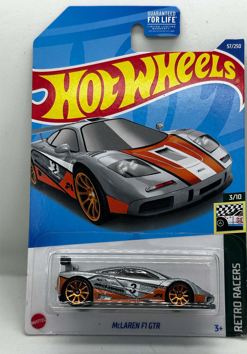 Hot wheels - McLaren F1 GTR HCX86