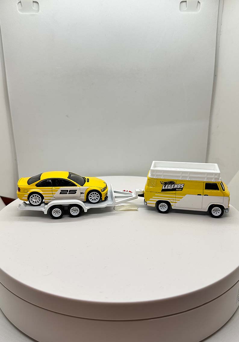 Hot wheels Car Culture: Team Transport Legends Tour Exclusive